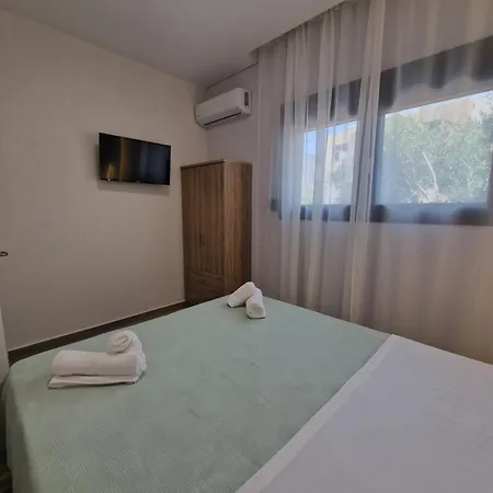 Apartament Ivo *